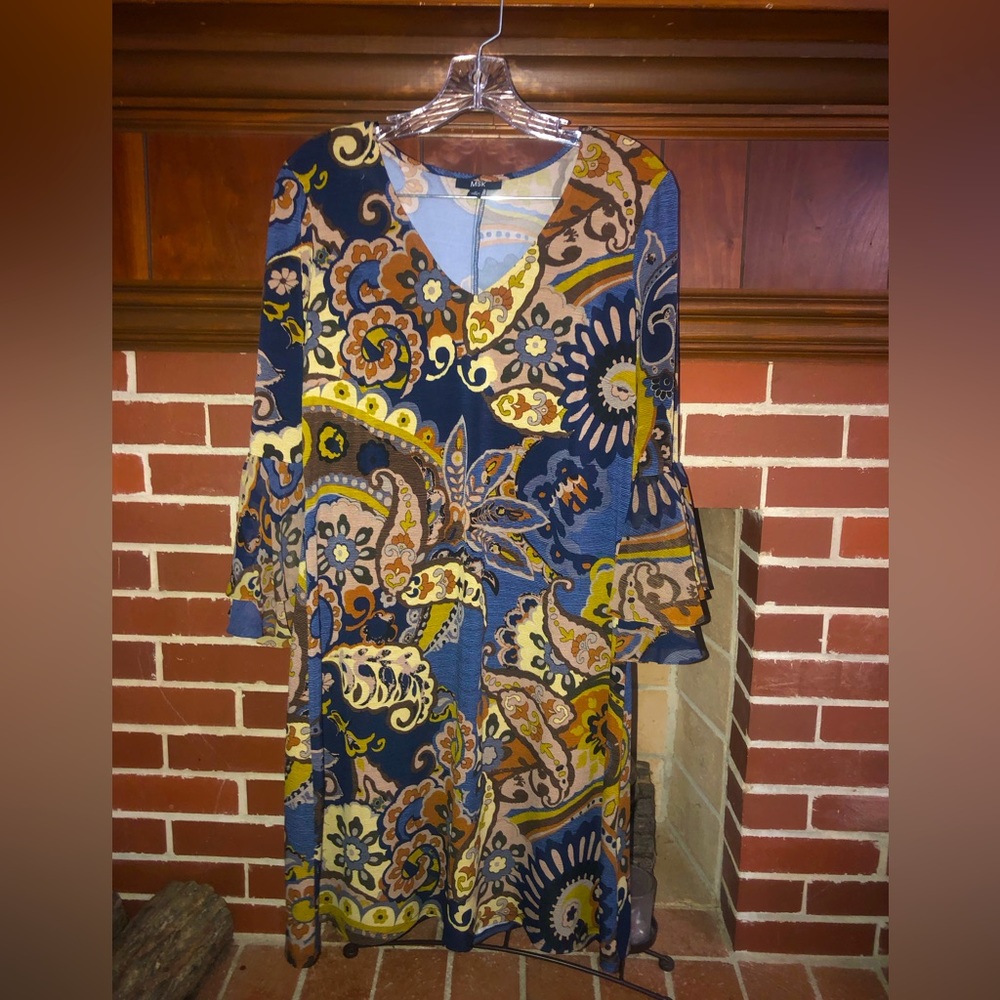 Women’s dress
